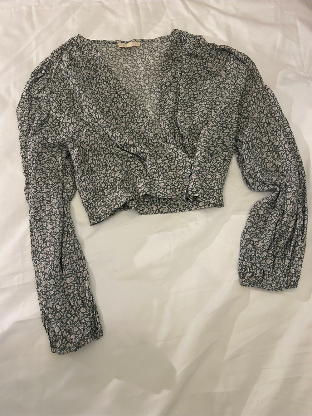 Promesa Floral Wrap Cropped Top in Sage with Cream Print